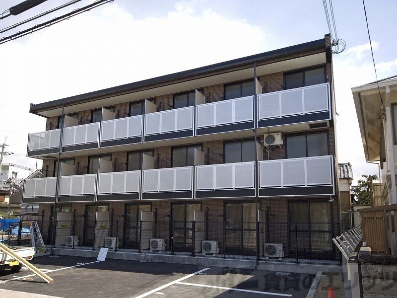 レオパレスJN Aの物件外観写真