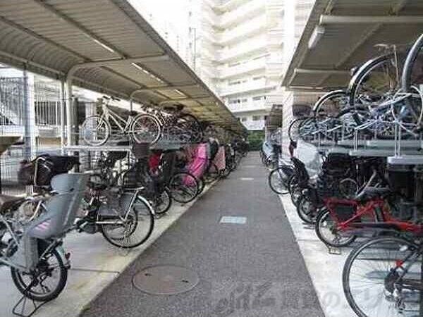 ミリカ・ヒルズ 2街区の物件内観写真