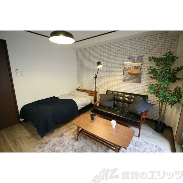 アスール江坂の物件内観写真