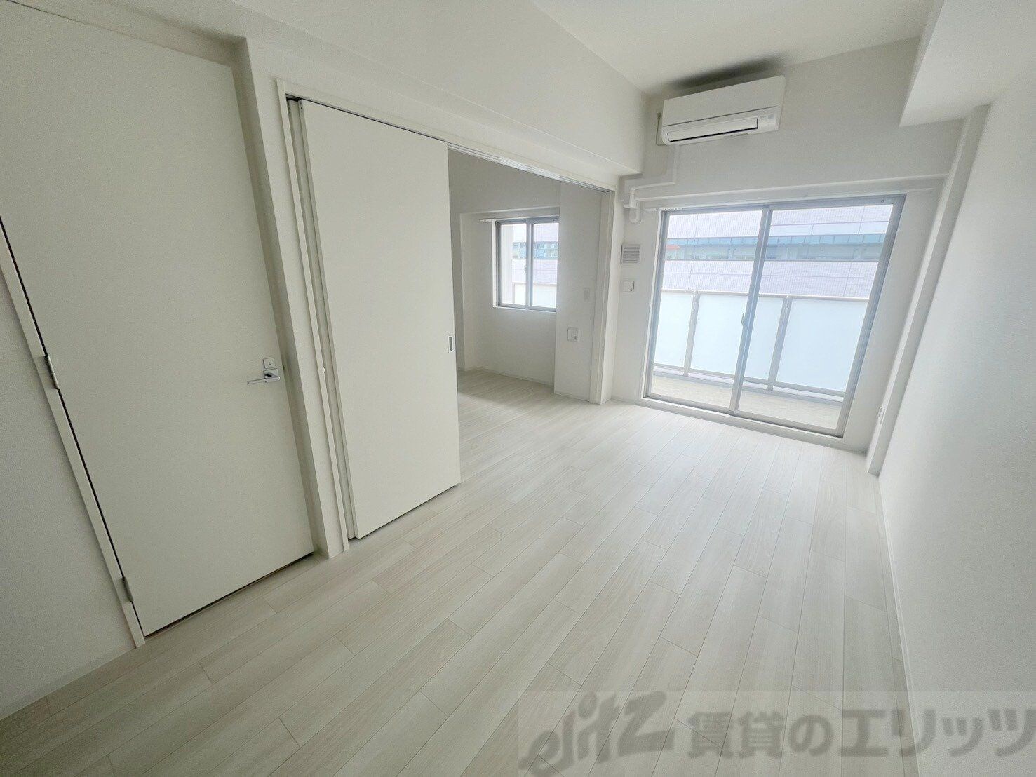 セレニテフラン新大阪の物件内観写真