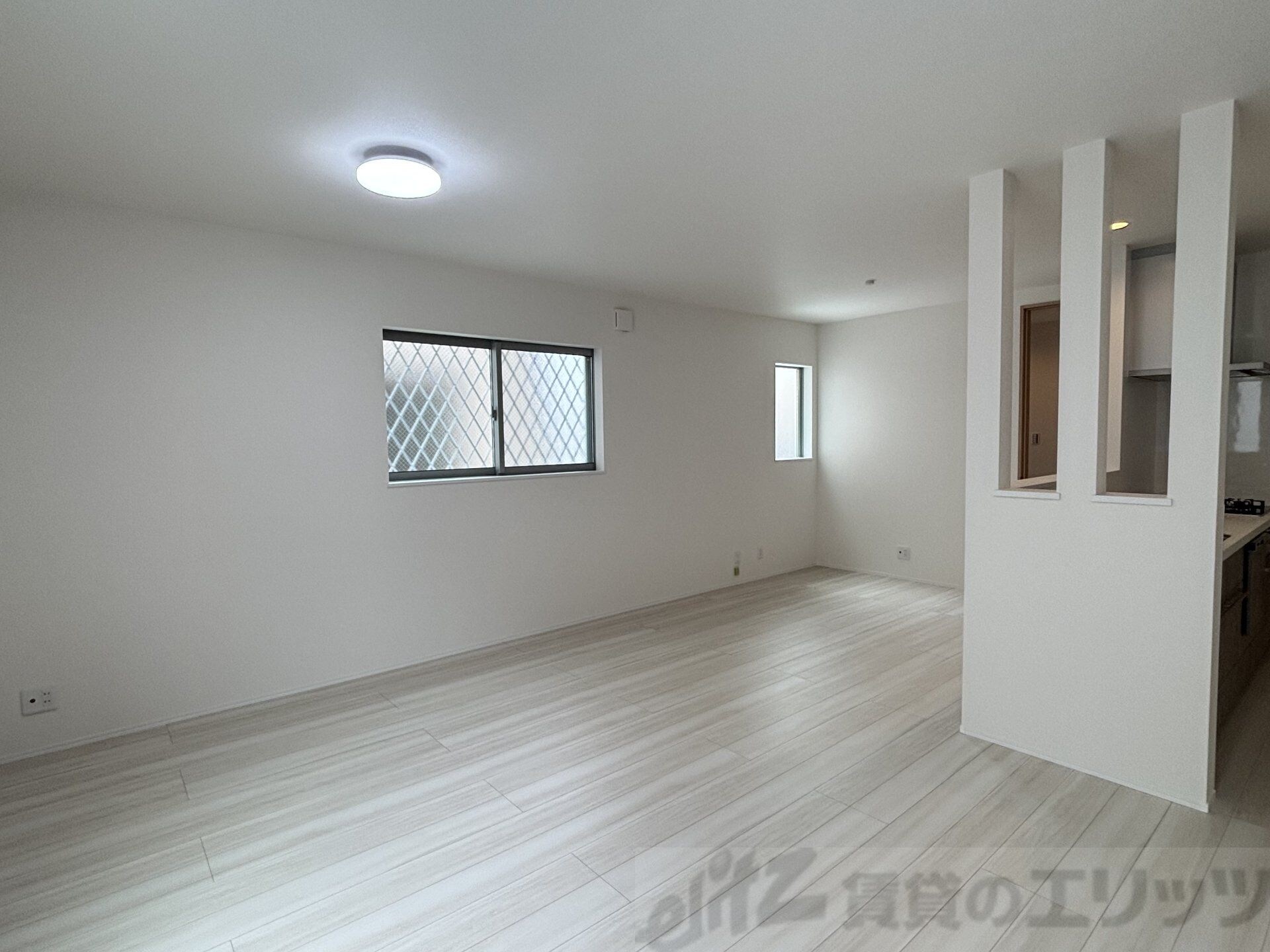 ファミリエ津之江A棟の物件内観写真