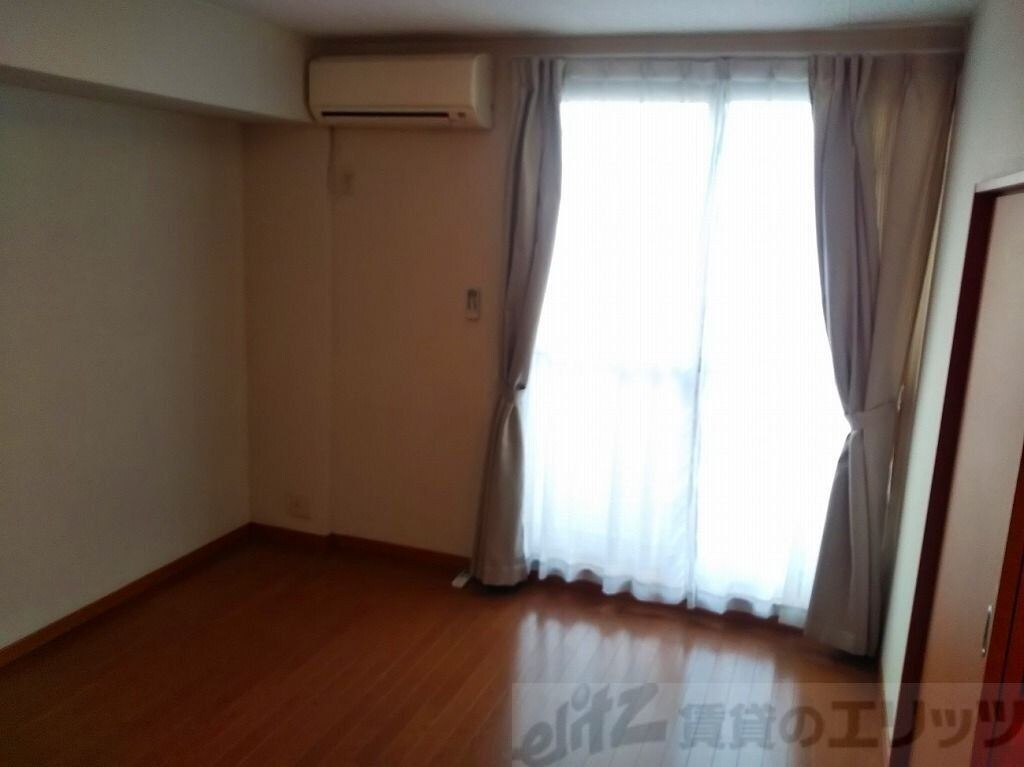 レオパレスパーシモン 辻子の物件内観写真