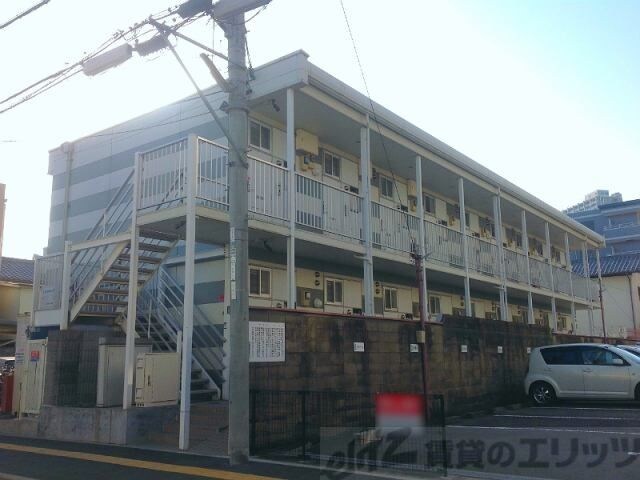 レオパレスOptim髙月の物件外観写真