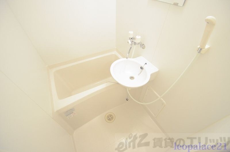 レオパレスOptim髙月の物件内観写真