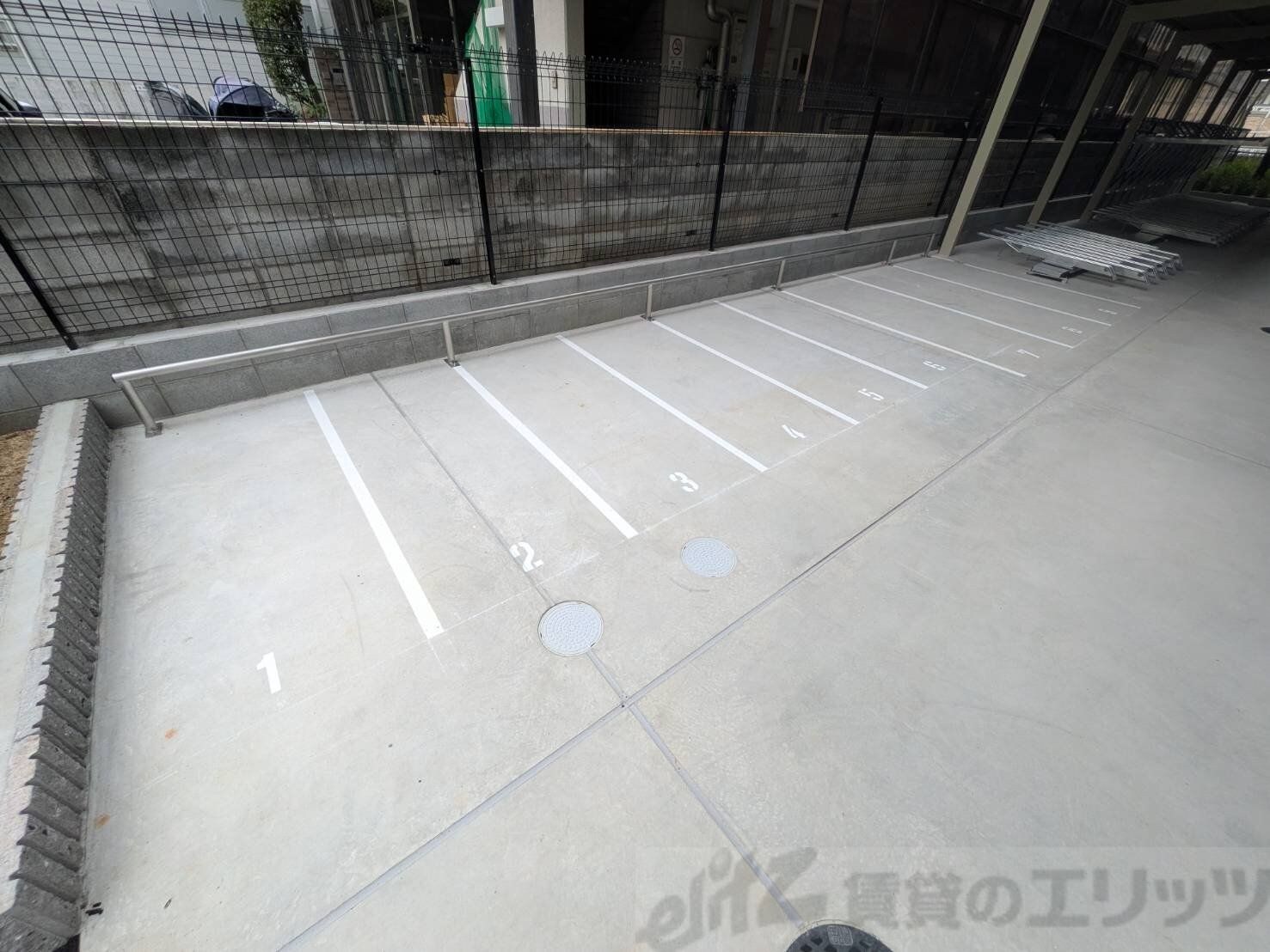 セレニテ江坂エクラの物件内観写真