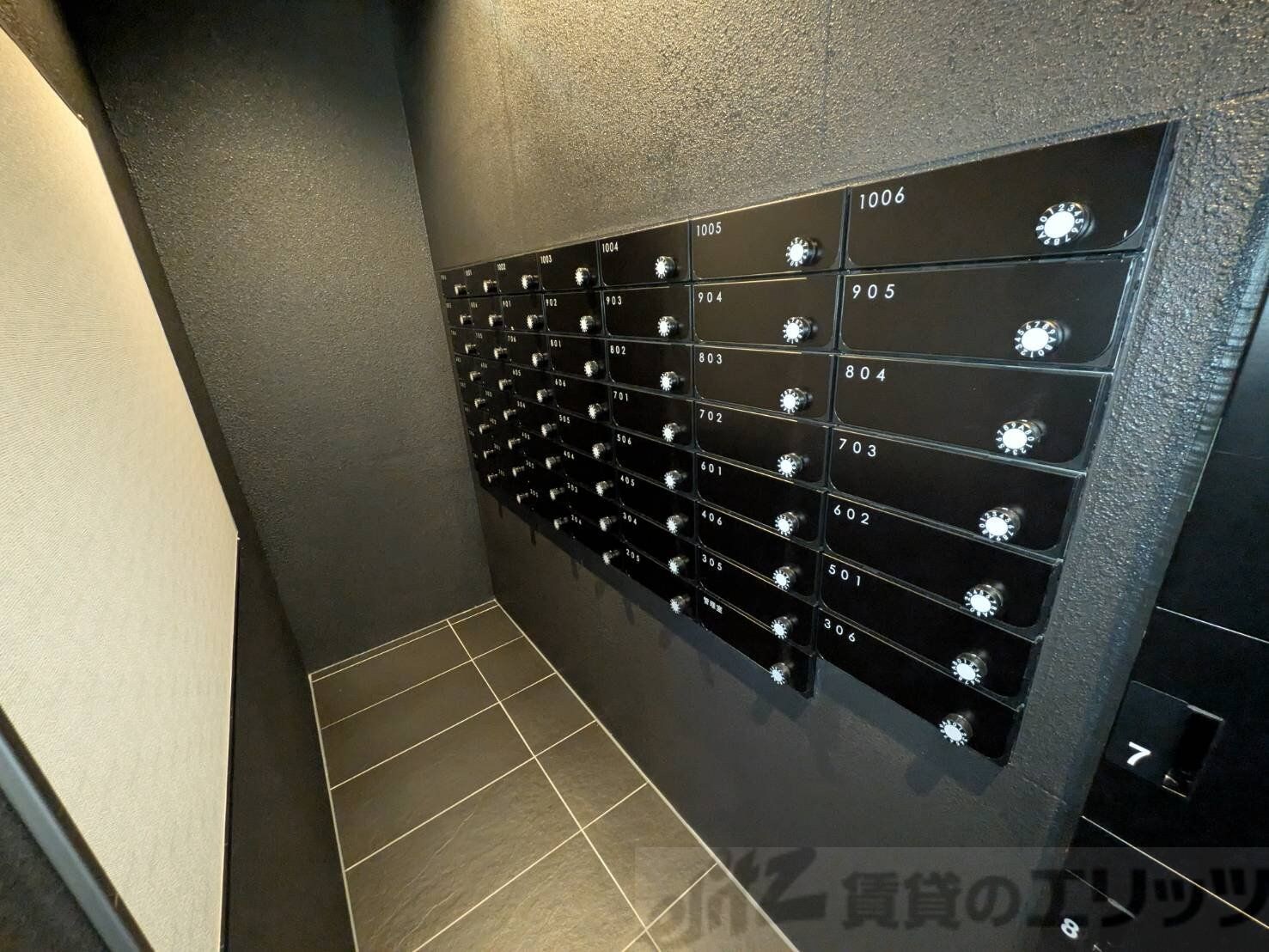 セレニテ江坂エクラの物件内観写真