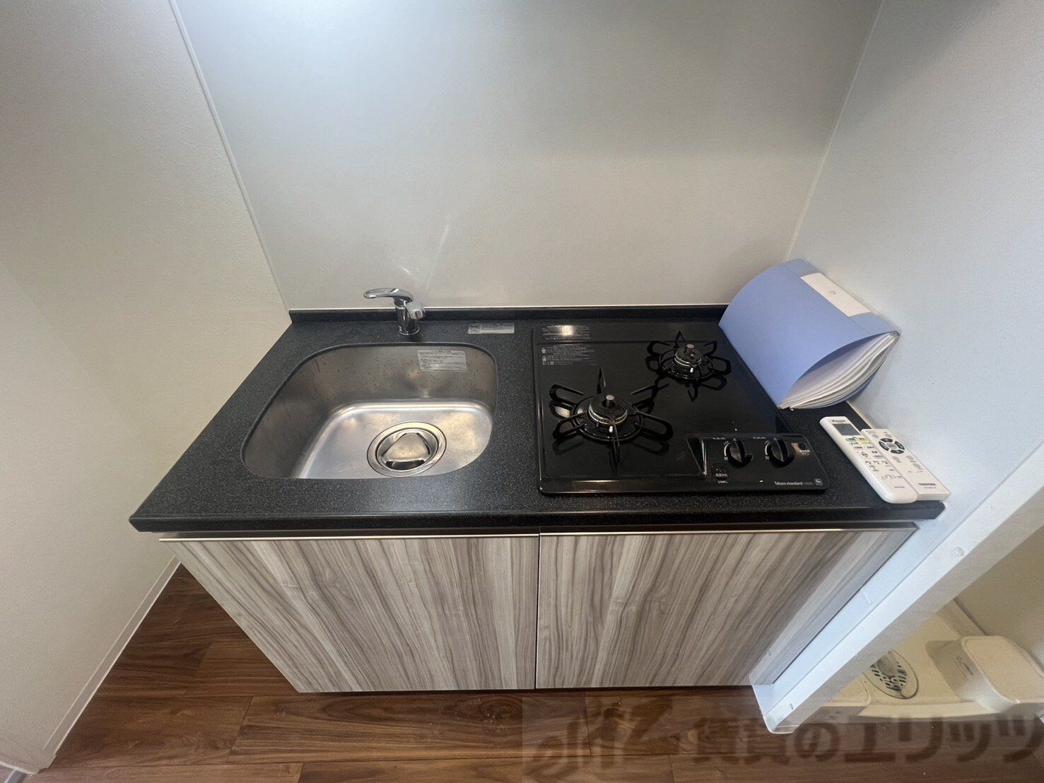 プレサンス江坂クォーレの物件内観写真