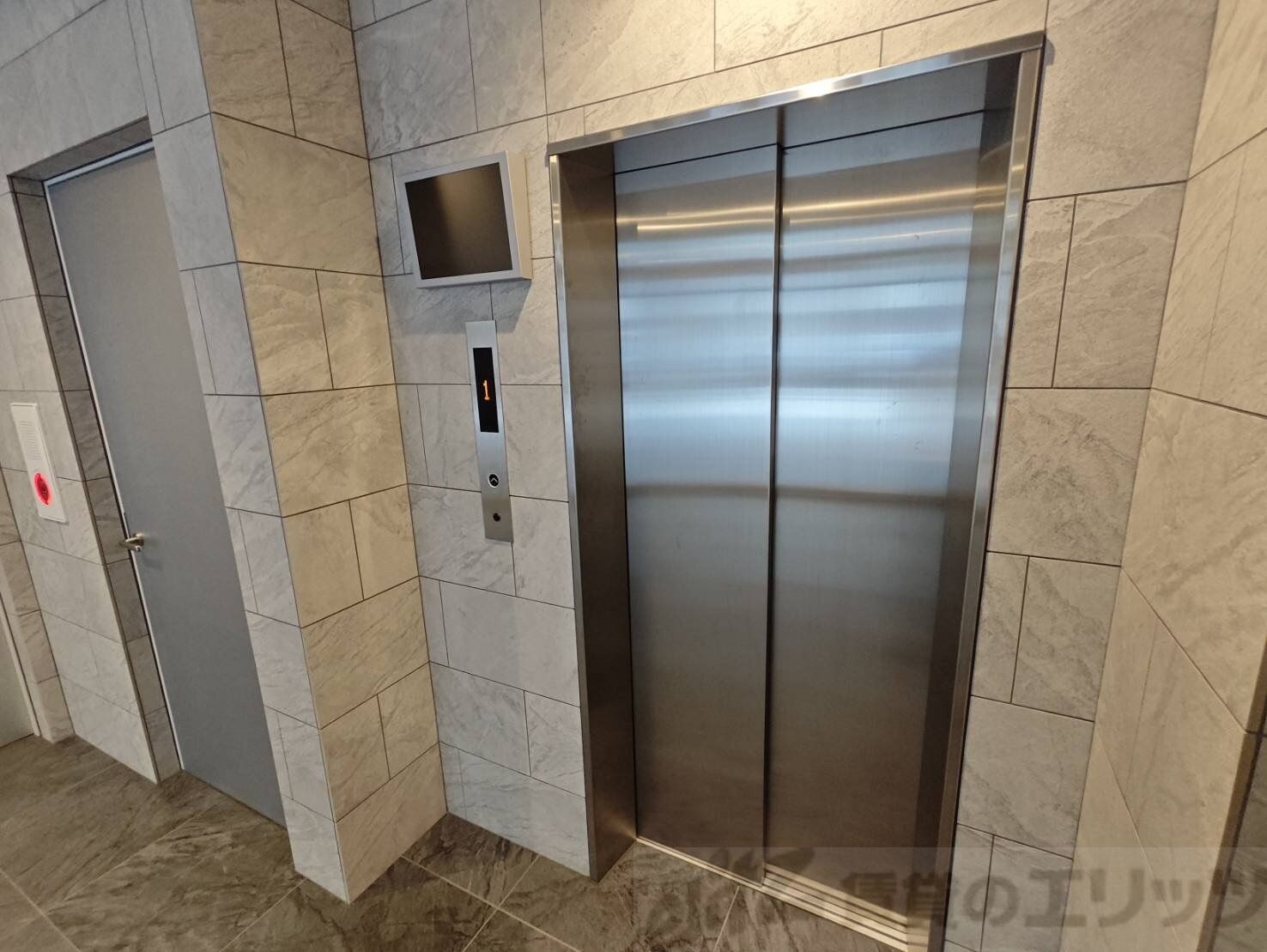 ライブガーデン江坂VIIIの物件内観写真