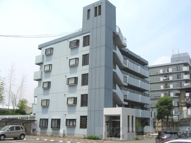 リバーサイド上野の物件外観写真