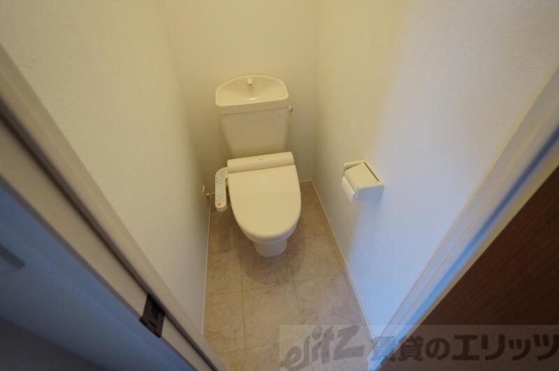 ローズタウンIIIの物件内観写真