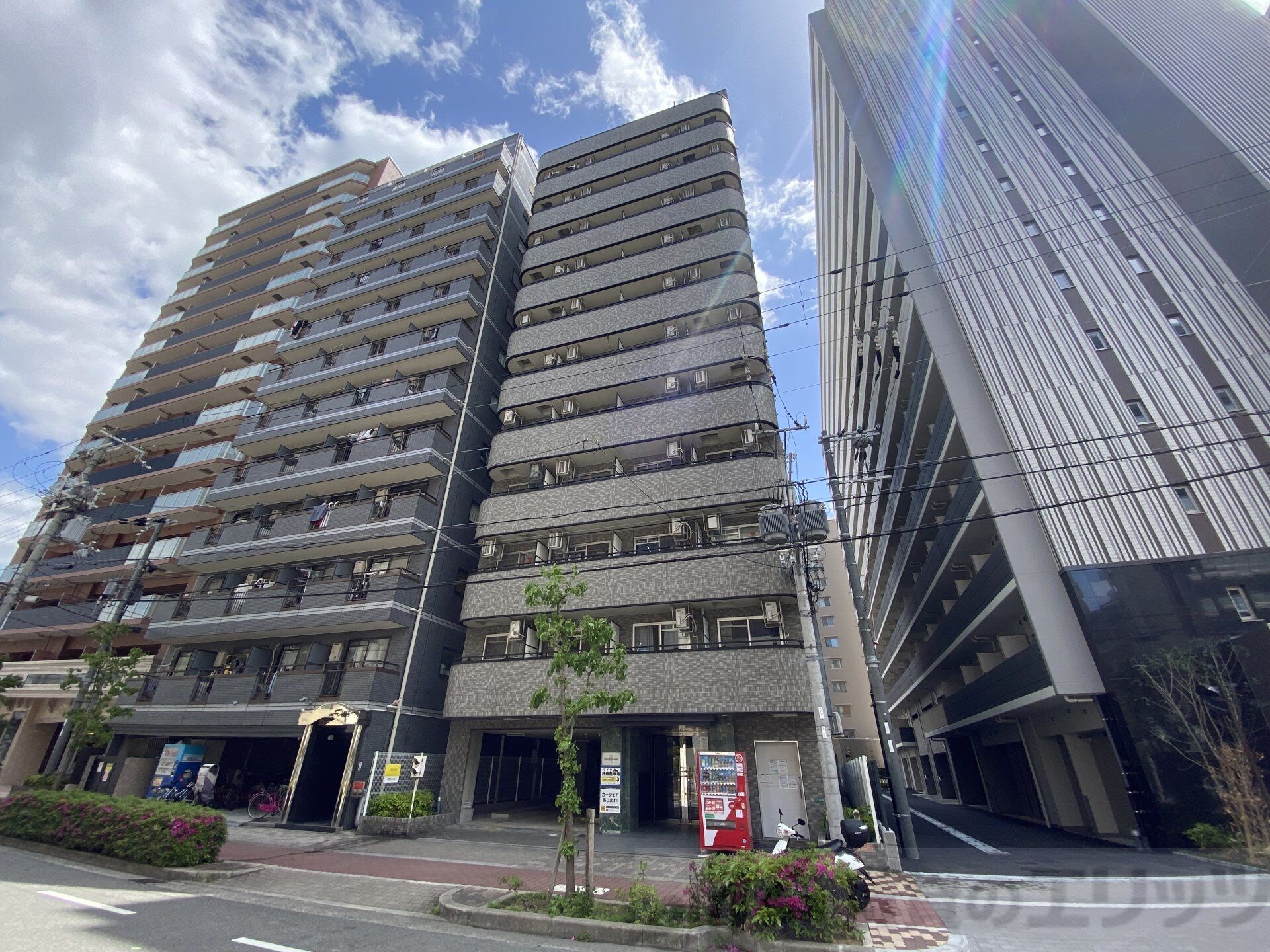 アーデン新大阪の物件外観写真