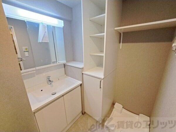 スプランディッド江坂IIIの物件内観写真