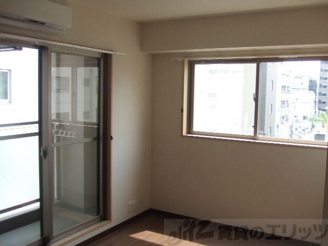 コンフォール南森町の物件内観写真