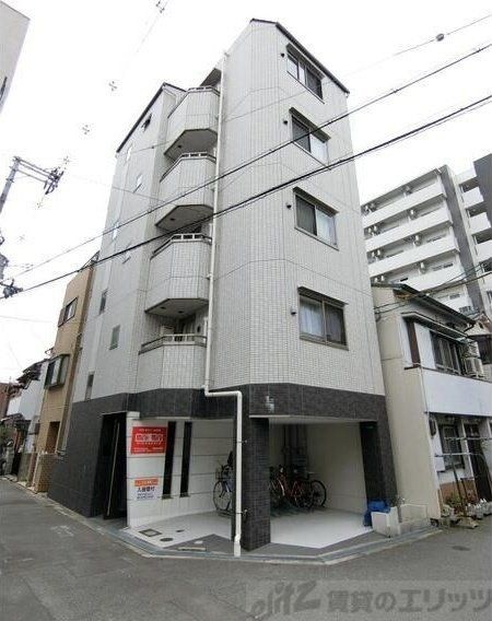 ミックコート東三国の物件外観写真