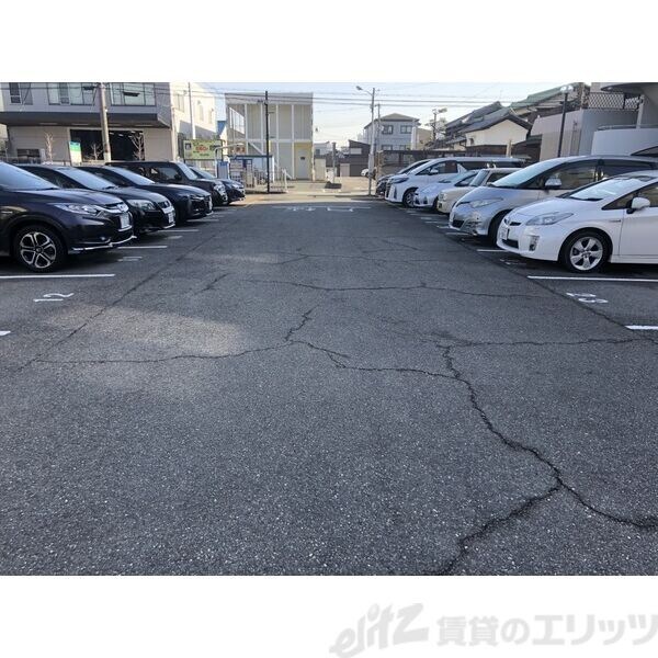 サンシャイン江坂の物件内観写真