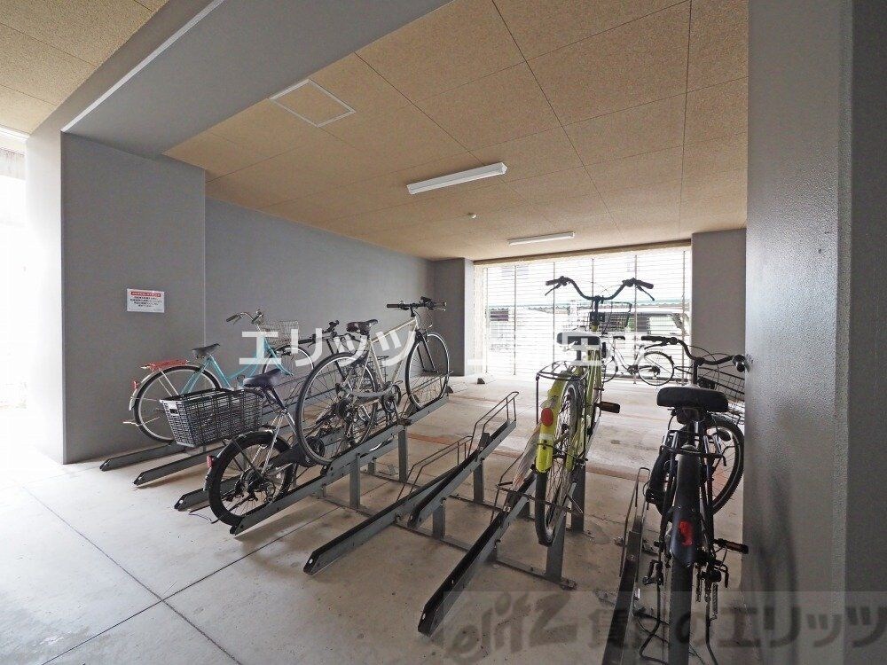 ドゥーエ本庄の物件内観写真