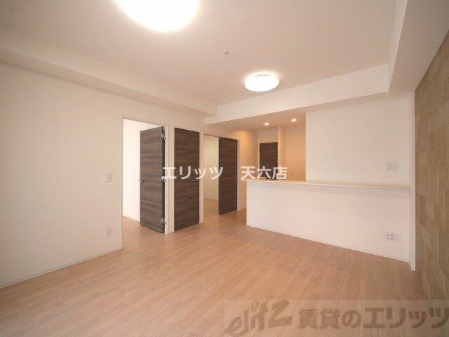 CREST COURT DOSHINの物件内観写真