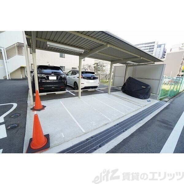 スペーシア江坂広芝町の物件内観写真