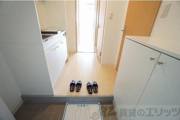 アーデン江坂IIIの物件内観写真