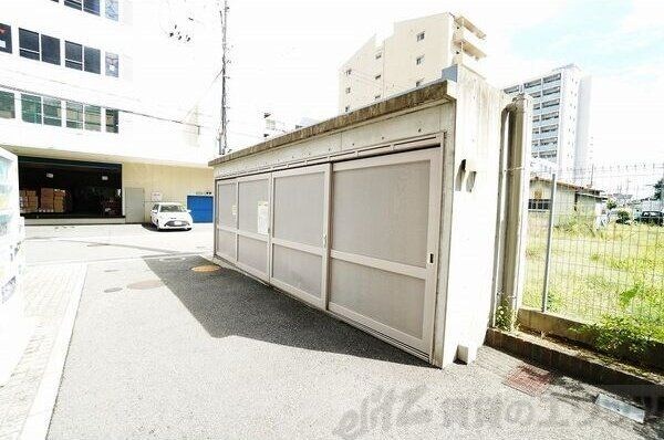 ドゥーエ江坂IIの物件内観写真