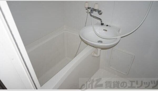 ピア高槻の物件内観写真