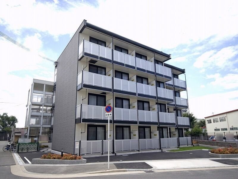 レオパレス豊里IIの物件外観写真