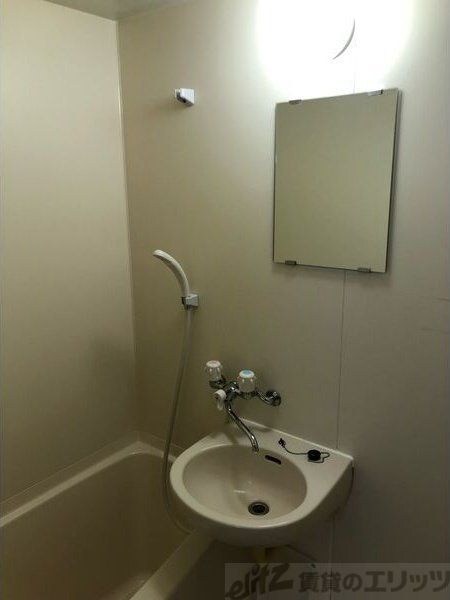 アズビー千里山の物件内観写真