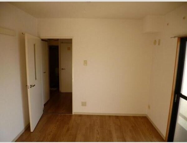 ハイツシャルマンの物件内観写真