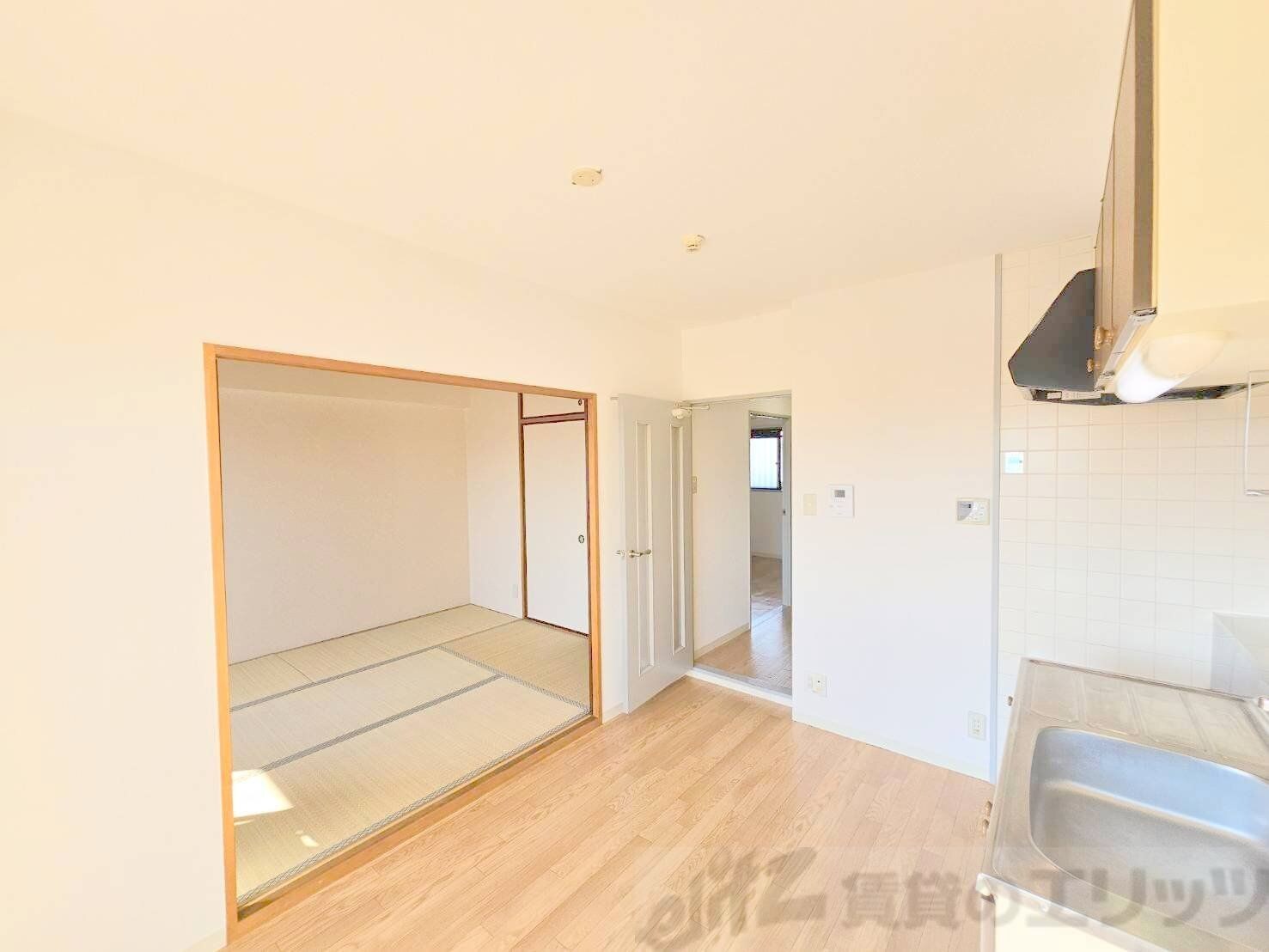 ピュアプレイスの物件内観写真