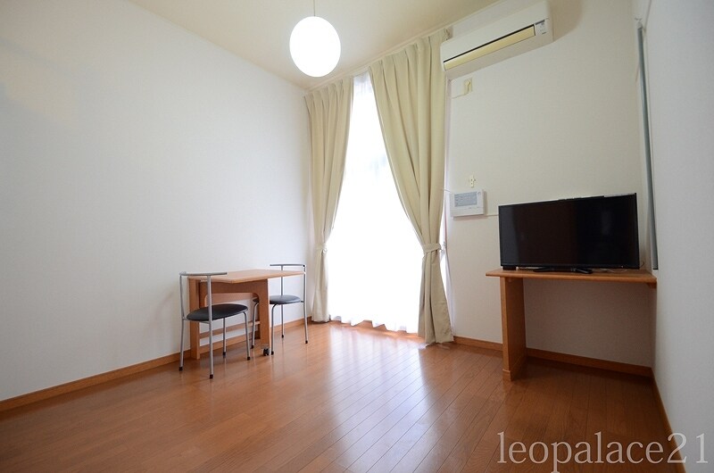 レオパレスEstinalの物件内観写真