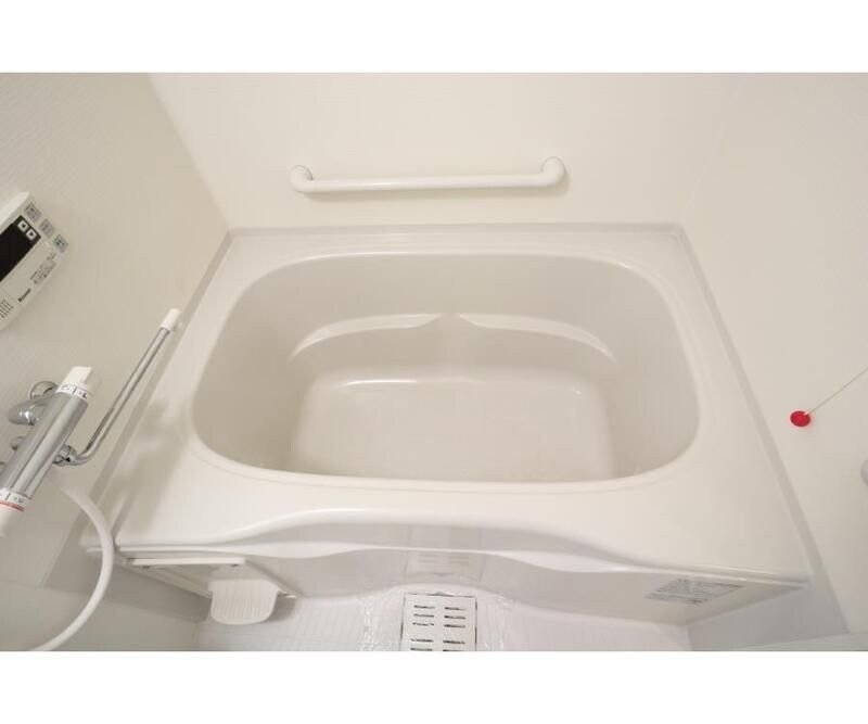 ロハス江坂の物件内観写真