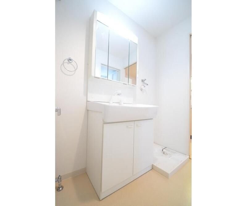 ロハス江坂の物件内観写真