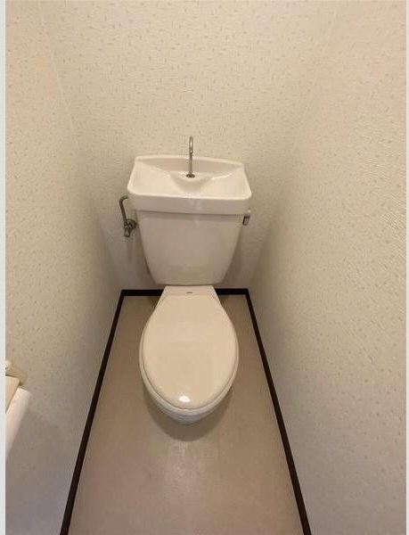 ローズインローズ2の物件内観写真