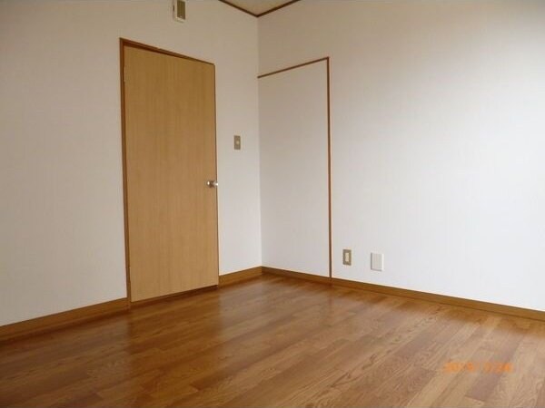 朝日ヶ丘ハイツの物件内観写真