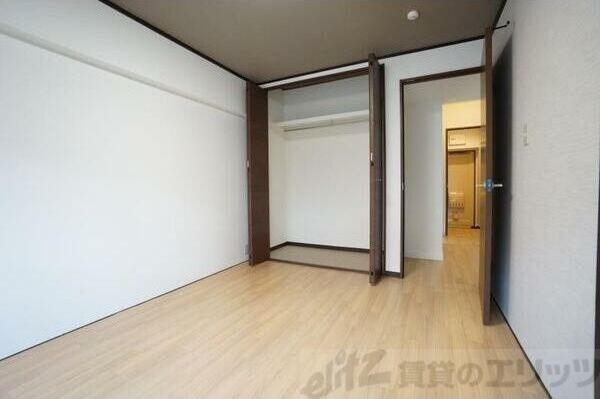 パークハイツミシマの物件内観写真