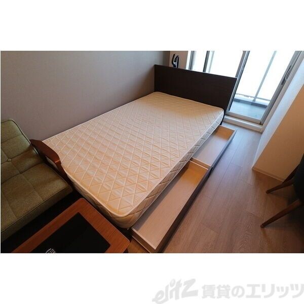 コンフォリア江坂の物件内観写真