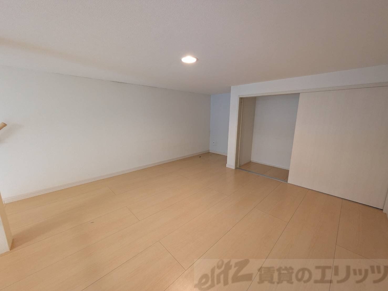 Alpha Stage APMIIの物件内観写真