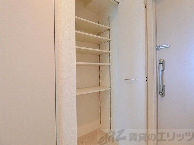 セリーゼウエストの物件内観写真