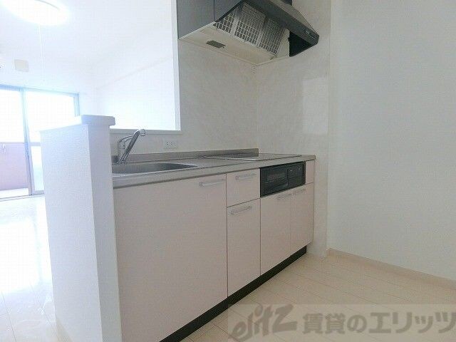 セリーゼウエストの物件内観写真