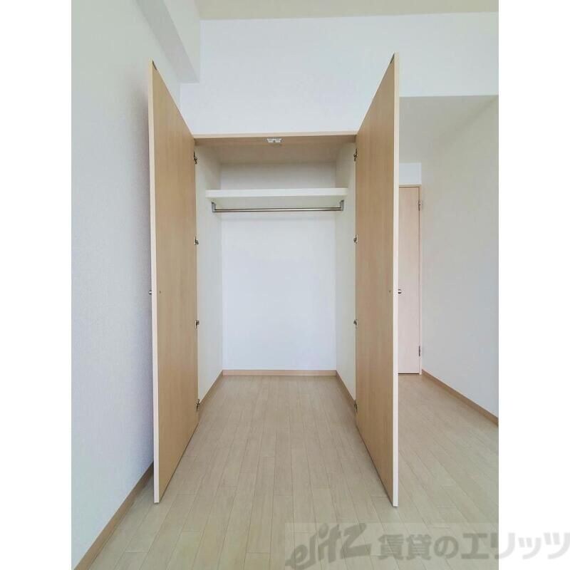 フジロイヤルローズコートの物件内観写真