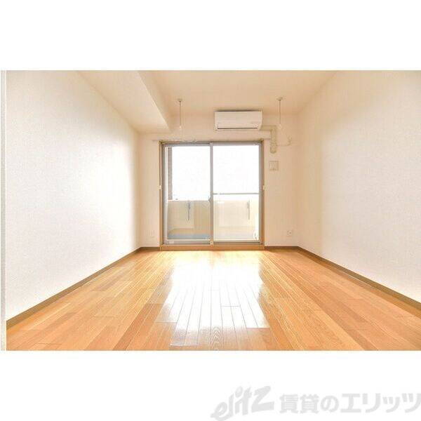 アーデン江坂の物件内観写真