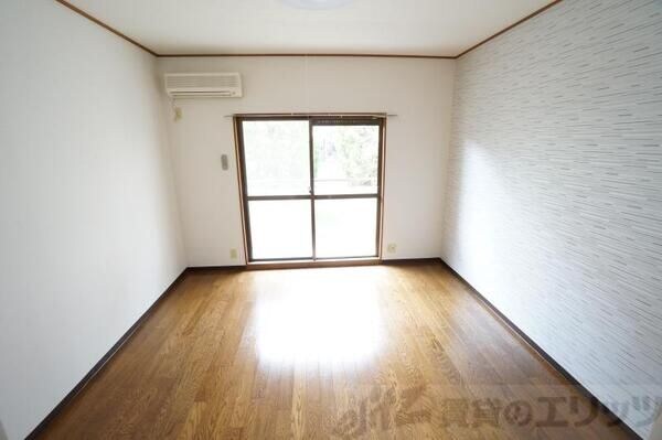 セレント茨木鮎川の物件内観写真