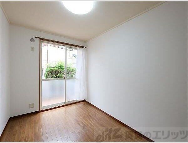 ルミエール安満の物件内観写真