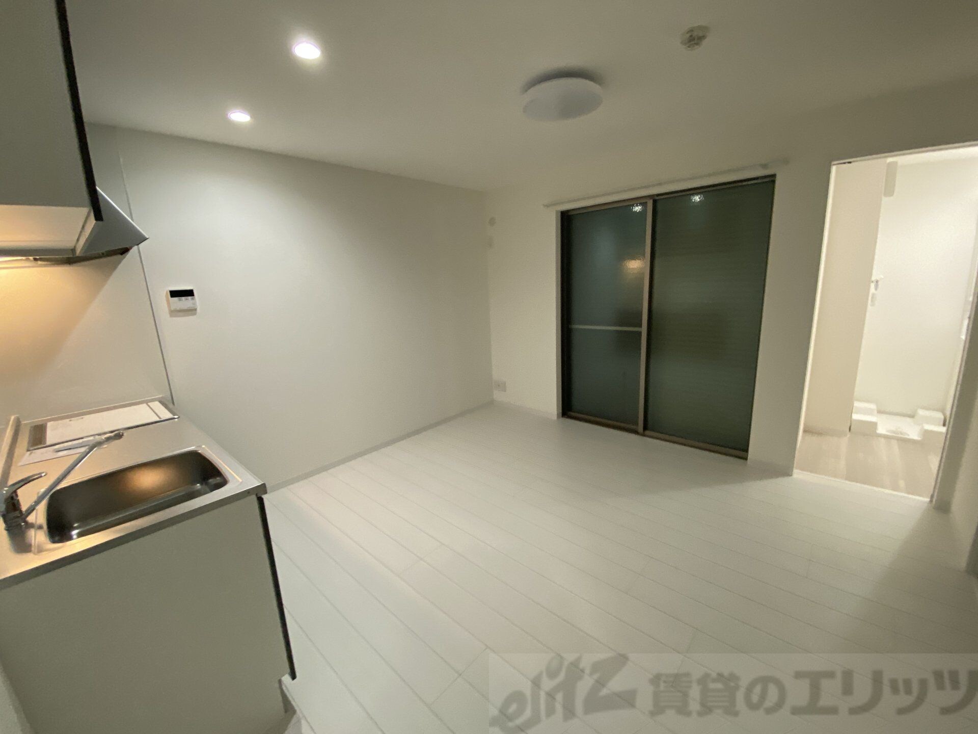 エテルナコート総持寺の物件内観写真