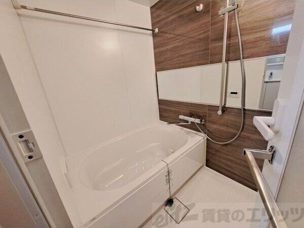 スプランディッド江坂IIIの物件内観写真