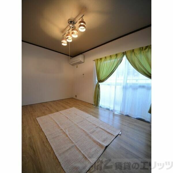 メルベイユ千里山北棟の物件内観写真