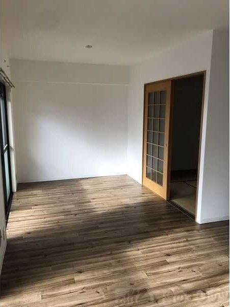 サンシャイン江坂の物件内観写真