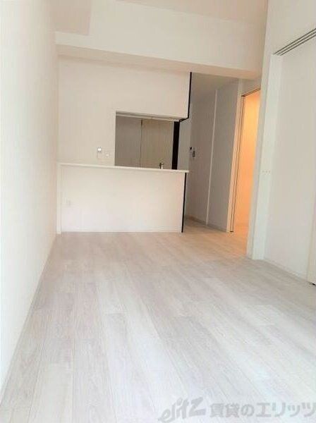 セレニテフラン梅田の物件内観写真