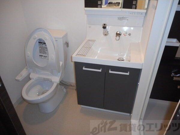 エステムコート新大阪XIリンクスの物件内観写真