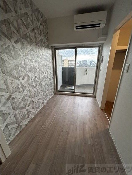 セレニテ新大阪プリエの物件内観写真